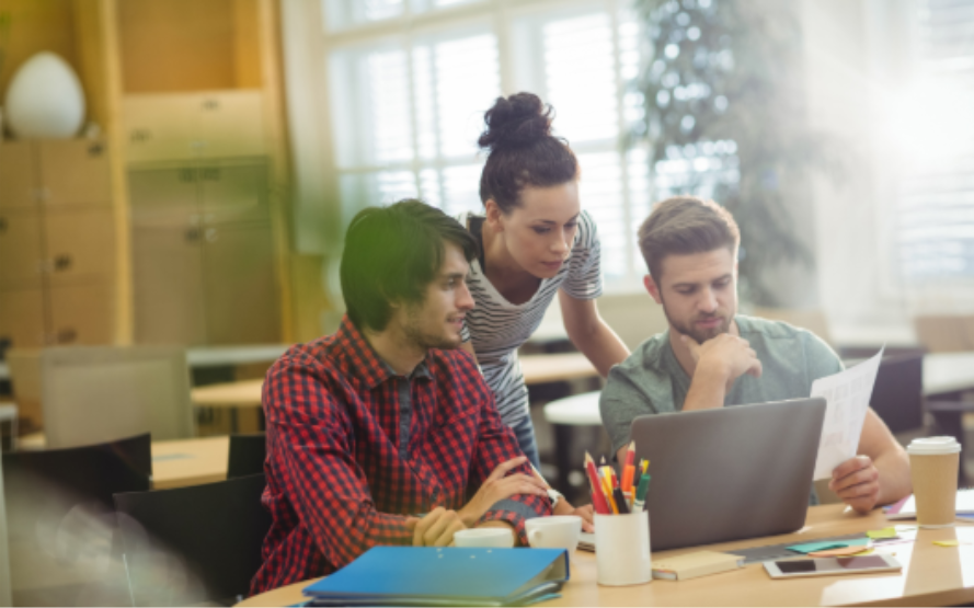 Reyes Media Group | How to Design Bilingual Ads that Connect with Kansas City's Diverse Community